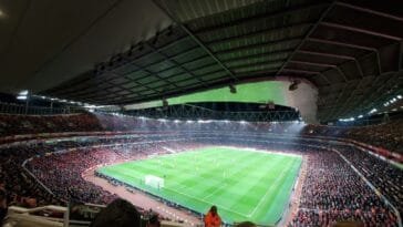 Britannia julisti sodan ”pimeille” peliyhtiöille – jalkapallojättien hämärät kytkökset syynissä!