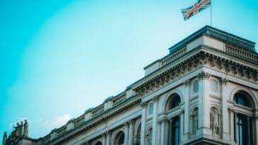 Kaksi kolmesta brittipelaajasta kieltäytyy luovuttamasta tilitietojaan