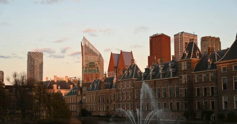 Hollanti iskee laittomaan jättikasinoon