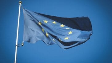 EU-rahapelivero eteni parlamenttikeskusteluun — komissio lupasi raportin, Malta pysyy vastustajana