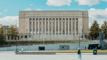Veikkaus myyntiin? Puolueet jakautuvat — arvo 4,5 miljardia euroa