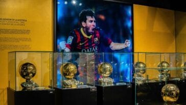 Lionel Messin Ballon d'Or -palkinnot museossa — Messi toimii ennustemarkkinayhtiö Kalshin mainoskasvona jalkapallon MM-kisojen 2026 aikana